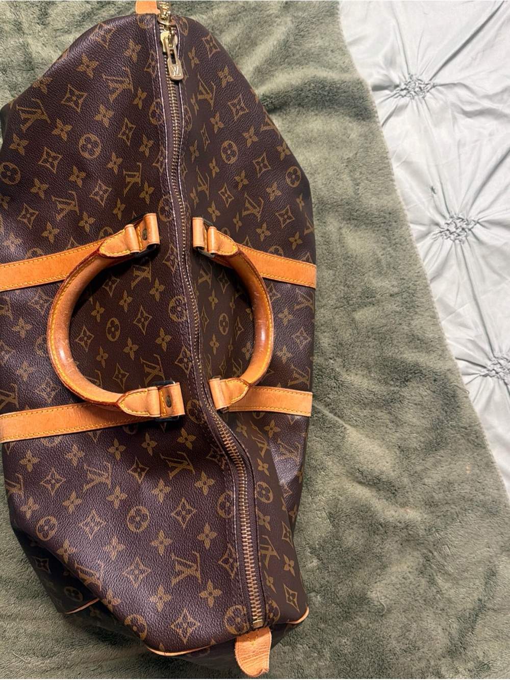 Authentic!Louis Vuitton Brown Monogram Duffel with Tan Leather Trim - Picture 11 of 16